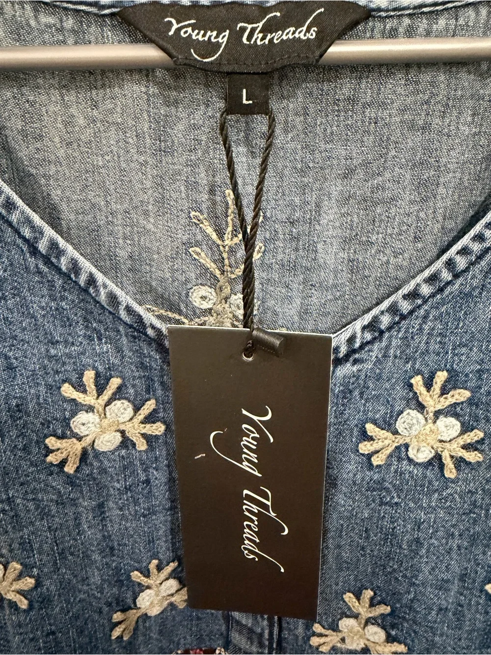 Young Threads Embroidered Denim Top Mixed Floral Patchwork Mini Dress Sz L - Picture 3 of 5